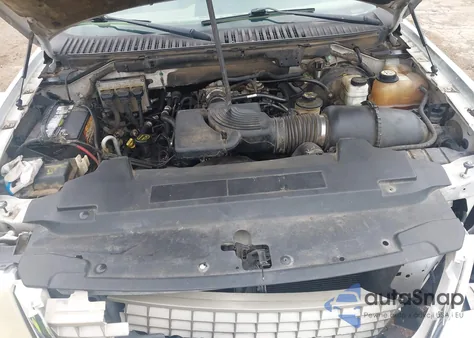 2003 Ford Expedition Eddie Bauer from USA, damaged, VIN 1FMPU17LX3LC47095